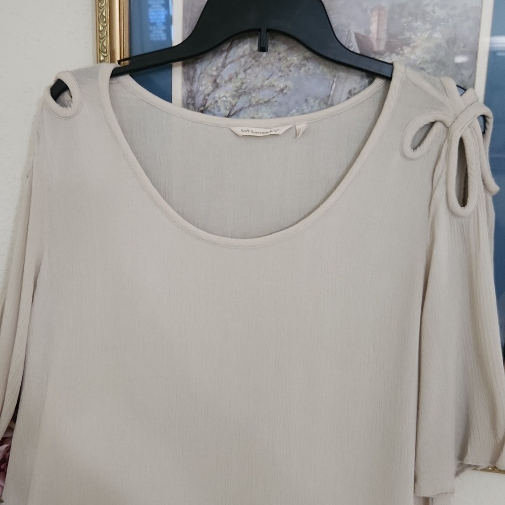 Soft Surroundings Size large Flowy Top With Open Bow Detail Lagenlook Coastal - Picture 10 of 12